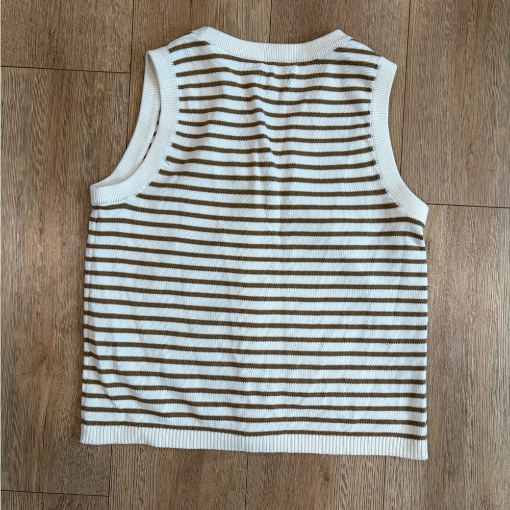 Croft & Barrow Striped Sweater Vest Women’s Medium Cream Brown Button Front Knit - Picture 3 of 7
